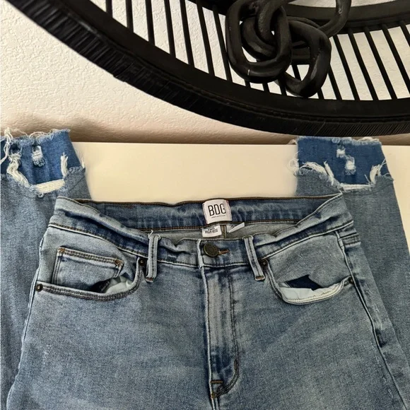 BDG Distressed Blue Jeans - Picture 3 of 3